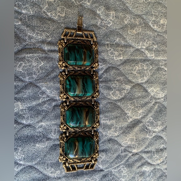 Vintage Bracelet - Picture 1 of 6
